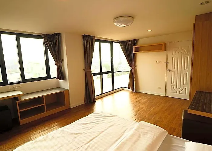 Bangna 21 Hotel